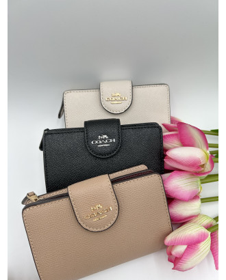 MEDIUM CORNER WALLET COACH