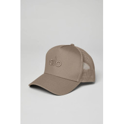 GORRA TRUCKET ALO YOGA